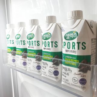 셀렉스스포츠 셀렉스 스포츠 웨이 프로틴 초콜릿 _ 330ml x 12팩 — 5점을 준 리뷰어가 2021년 3월 올린 사용 사진