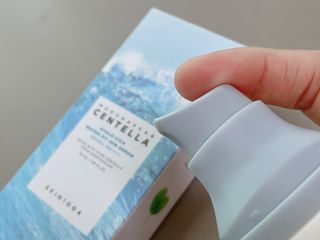 [스킨1004] 마다가스카르 센텔라 히알루-시카 워터핏 선세럼 50ml — 5점을 준 리뷰어가 2024년 5월 올린 사용 사진