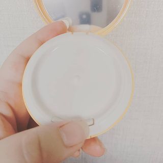아토팜 톡톡 페이셜 선팩트 SPF43 PA+++ — 5점을 준 리뷰어가 2021년 3월 올린 사용 사진