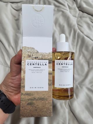 [스킨1004] 마다가스카르 센텔라 앰플 100ml — 5점을 준 리뷰어가 2024년 5월 올린 사용 사진