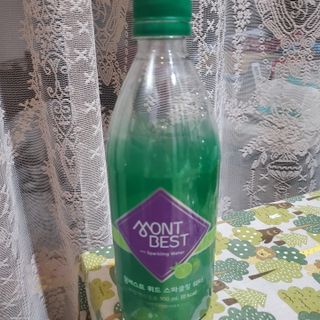 몽베스트 Montbest with Sparkling water Lime20병 — 5점을 준 리뷰어가 2021년 10월 올린 사용 사진