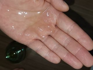 스킨큐어 산다화 순한 클렌징 동백 오일 200ml — 5점을 준 리뷰어가 2023년 5월 올린 사용 사진