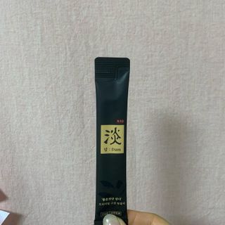 담소은 자극없는 무알콜 휴대용 한방가글 스틱 가글담 — 5점을 준 리뷰어가 2022년 8월 올린 사용 사진