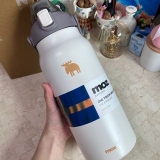 모즈스웨덴 MOZ 스웨덴 316 스텐 대용량 원터치 손잡이 보냉보온병 — 5점을 준 리뷰어가 2023년 8월 올린 사용 사진