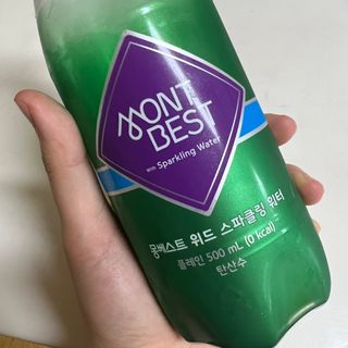몽베스트 Montbest with Sparkling water Plain 20병 — 5점을 준 리뷰어가 2022년 7월 올린 사용 사진