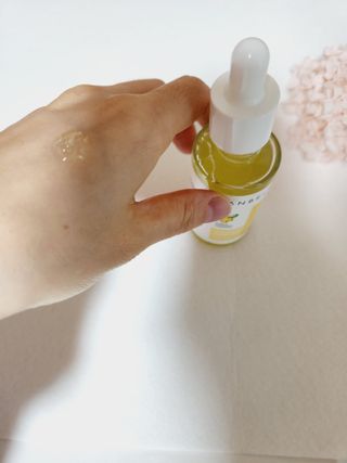 랑벨 비타 에너지 잡티 앰플 50ml 고농축 비타민, 저자극, 수분 촉촉, 미백 앰플 — 4점을 준 리뷰어가 2022년 4월 올린 사용 사진