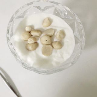 도이퉁 마카다미아 넛 90g  로얄 마카넛 오리지널 쏠트 허니 — 5점을 준 리뷰어가 2021년 9월 올린 사용 사진