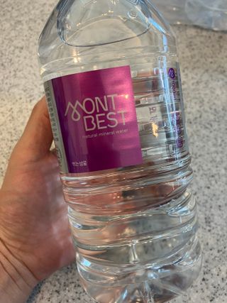 몽베스트 MONTBEST 1L 12입 — 4.5점을 준 리뷰어가 2022년 4월 올린 사용 사진