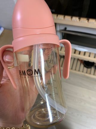유비맘 PPSU 젖병 노꼭지_200ml_컬러 랜덤 발송 — 4.5점을 준 리뷰어가 2021년 1월 올린 사용 사진