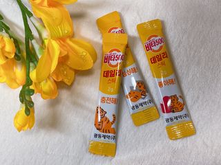 광동생활건강 [광동] 비타500데일리스틱 수능 패키지 (70+굿즈) 뚱랑이 수능엽서+쇼핑백 — 5점을 준 리뷰어가 2022년 11월 올린 사용 사진