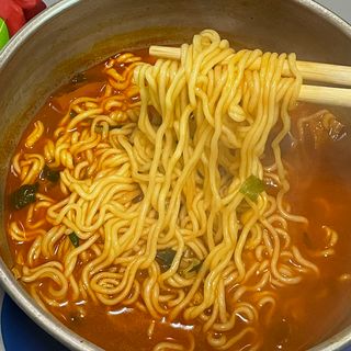 [풀무원] 자연은맛있다 정면, 백면, 홍면  세트 — 5점을 준 리뷰어가 2021년 4월 올린 사용 사진
