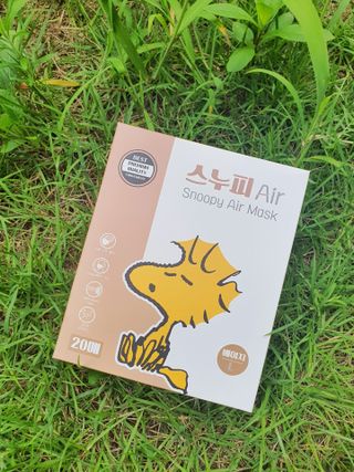 JHWORLD 스누피 마스크 스누피 에어 새부리형 국내산 MB필터 컬러마스크 대형 중형 어린이용 20매 — 5점을 준 리뷰어가 2021년 7월 올린 사용 사진