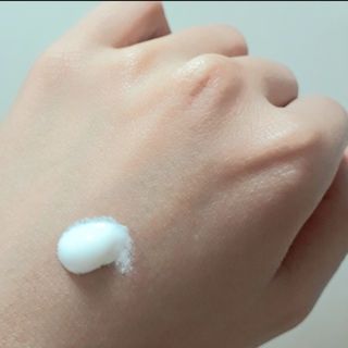 렉스리 데일리 톤업 크림 Rexri Daily Tone Up Cream — 5점을 준 리뷰어가 2022년 8월 올린 사용 사진