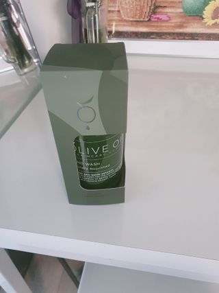 올리브 오일 스킨케어 컴퍼니 [OOSC] 촉촉 깨끗 내추럴리 너리시드 핸드워시 500ml — 5점을 준 리뷰어가 2021년 5월 올린 사용 사진