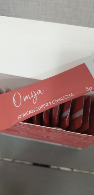 달람하리 DALAMHARI [미.친.탄.산.] 과즙 듬뿍 청량한 탄산 습관 15kcal 슈퍼콤부차 (오미자 / 유자 / 매실 택1) — 4점을 준 리뷰어가 2022년 8월 올린 사용 사진