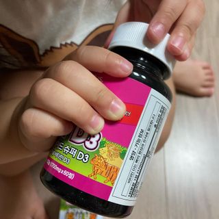 네이처스플러스 애니멀퍼레이드 슈퍼D3 (60정) — 5점을 준 리뷰어가 2022년 9월 올린 사용 사진