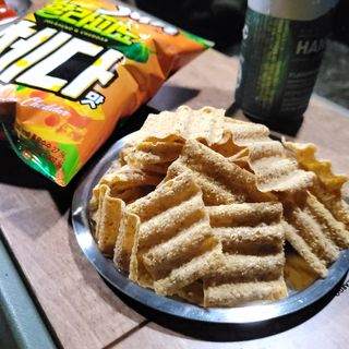 강렬한 태양의 맛 썬의 신제품, 썬 할라피뇨체다 — 5점을 준 리뷰어가 2022년 6월 올린 사용 사진