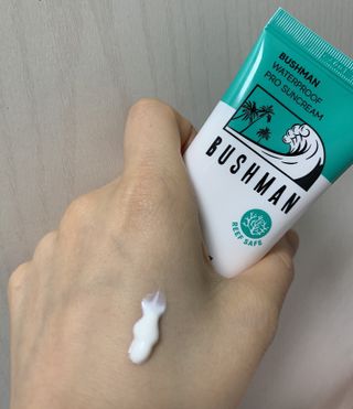 부쉬맨 워터프루프 프로 선크림 50g SPF50+ PA++++ — 5점을 준 리뷰어가 2023년 4월 올린 사용 사진
