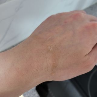 AYU25[아유트웬티파이브] 피부건강에 꼭 필요한 pH 약산성 와일드 로즈토너 — 5점을 준 리뷰어가 2021년 4월 올린 사용 사진
