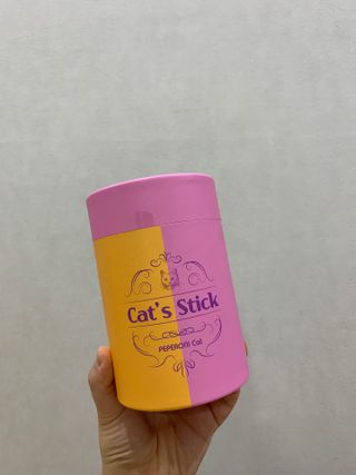 페페로니 맛있는 스틱 - 무항생제 닭고기 15개 + 알래스카 연어 15개 — 5점을 준 리뷰어가 2021년 9월 올린 사용 사진