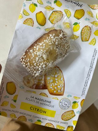 [메종콜리브리] 프랑스 마들렌 메종콜리브리 레몬 마들렌 2팩 — 4.5점을 준 리뷰어가 2021년 12월 올린 사용 사진