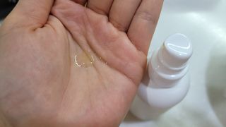 mom e 맘이 내추럴 베이비 케어 크림+바디오일 — 4.5점을 준 리뷰어가 2021년 1월 올린 사용 사진