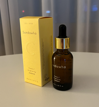 스킨큐어 산다화 비타민c 화이트닝 에센스 30ml — 4.5점을 준 리뷰어가 2023년 12월 올린 사용 사진