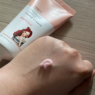 파시 FASCY 高保湿ハンドクリーム40ml+80ml セット — 5점을 준 리뷰어가 2021년 8월 올린 사용 사진