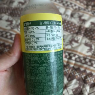 더그레잇티 콤부차 [매일유업] 더그레잇티 44kcal 콤부차 300ml *12개입 (오리지널 6개+베리리치 6개) — 5점을 준 리뷰어가 2023년 8월 올린 사용 사진