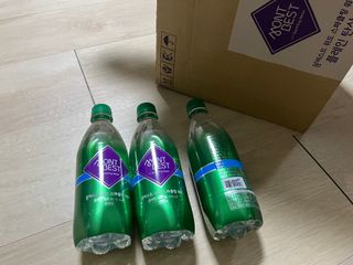 몽베스트 Montbest with Sparkling water Plain 20병 — 5점을 준 리뷰어가 2022년 5월 올린 사용 사진