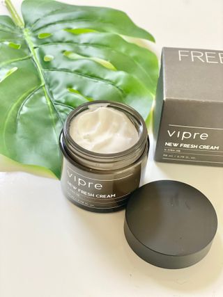 비프리코스메틱 뉴 프레쉬 크림 80ml — 5점을 준 리뷰어가 2023년 2월 올린 사용 사진