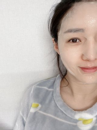 리더스코스메틱 리더스 인솔루션 바세린 모이스처 마스크 — 5점을 준 리뷰어가 2022년 2월 올린 사용 사진