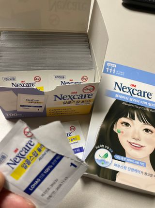 3M 넥스케어 블레미쉬 여드름패치 릴리프 111매(짜기 전 케어) +알코올스왑 증정 — 5점을 준 리뷰어가 2024년 7월 올린 사용 사진