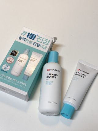 리더스코스메틱 리더스 카밍 바이오틱스 #1등 진정 기획세트 [에센스 워터150ml + 크림 마스크80ml] — 5점을 준 리뷰어가 2022년 10월 올린 사용 사진