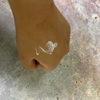 산수시 아쿠아 베네핏 24h 수부지 물광 속건조 수분크림 50ml — 5점을 준 리뷰어가 2021년 7월 올린 사용 사진