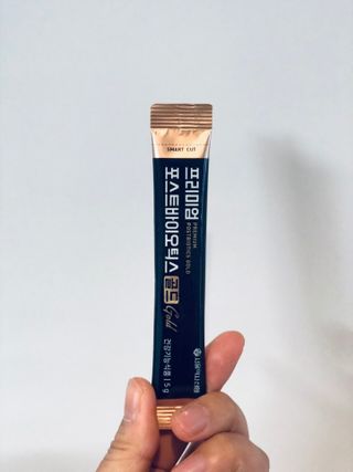 서울약사신협_프리미엄포스트바이오틱스골드_5g x 50포 — 4점을 준 리뷰어가 2021년 2월 올린 사용 사진