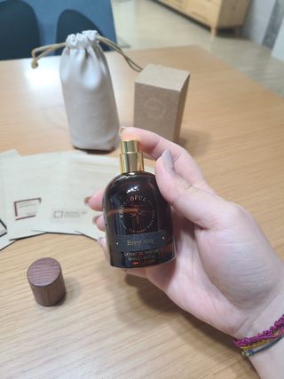 유쏘풀 익스프레 드 퍼퓸 50ml 4종  [세인트 모리츠] [베리섹시] [상탈 세콰이아] [엠포리아 코튼] 중 택 1 — 5점을 준 리뷰어가 2022년 3월 올린 사용 사진