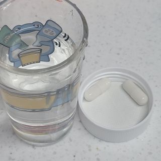 프리마인 성큼다가온 봄, 이너뷰티를 챙겨야 피부도 화사하게, 컨디션도 활기차게. 흡수율을 높인 고효율 비타민. — 5점을 준 리뷰어가 2022년 8월 올린 사용 사진