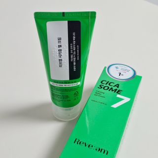 나우_ [리브엠] 화해 Best pick! 진정천재! 시카좀 카밍 워터 젤 크림 — 5점을 준 리뷰어가 2025년 5월 올린 사용 사진