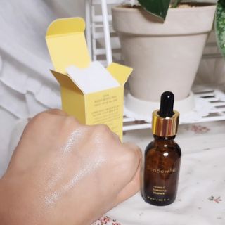 스킨큐어 산다화 비타민c 화이트닝 에센스 30ml — 5점을 준 리뷰어가 2023년 10월 올린 사용 사진