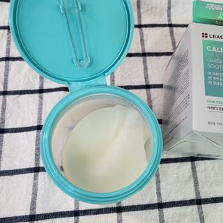 리더스코스메틱 리더스 카밍 바이오틱스 퀵 수딩 패드 — 4점을 준 리뷰어가 2022년 4월 올린 사용 사진