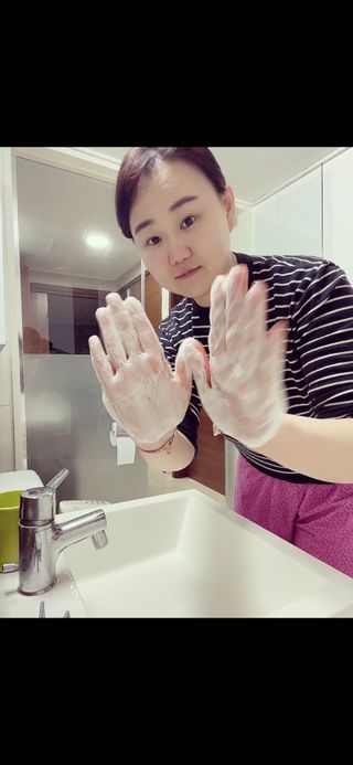 지지지 클린 퍼펙트 클렌징폼 120g — 5점을 준 리뷰어가 2022년 3월 올린 사용 사진