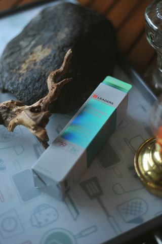 리더스코스메틱 리더스 카밍 바이오틱스 선 에센스 SPF 50+ PA++++ — 5점을 준 리뷰어가 2022년 8월 올린 사용 사진