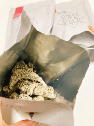 오봉산꽃부각 [만나식품] 오봉산 꽃부각 3가지 맛(오리지널, 새우맛, 매운고추맛) — 4점을 준 리뷰어가 2022년 12월 올린 사용 사진