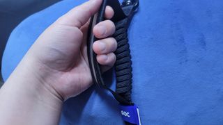 베이컨박스 [BACON] 고아웃클럽 산책 안전벨트 리뉴얼 - 중,대형견용 — 5점을 준 리뷰어가 2021년 12월 올린 사용 사진