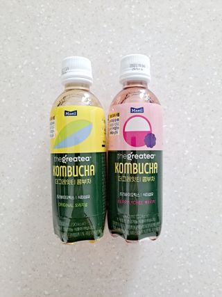 더그레잇티 콤부차 300ml *12개입 (오리지널 6개+베리리치 6개) — 5점을 준 리뷰어가 2022년 7월 올린 사용 사진