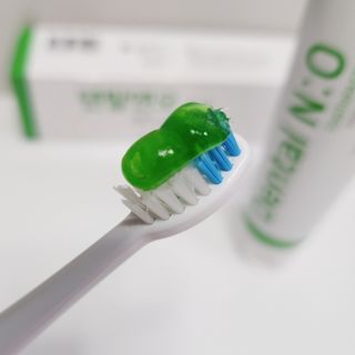 프리마인 유해균 뿐만 아니라 유익균까지 씻어내는 치약은 그만, 건강한 구강환경을 만드는 덴탈엔오 — 5점을 준 리뷰어가 2022년 12월 올린 사용 사진