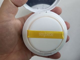 소이베베X신비아파트 모이스쳐 선팩트 SPF50+ PA+++ — 4.5점을 준 리뷰어가 2023년 4월 올린 사용 사진