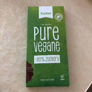 당류2g 자일리톨로 단맛을낸 슈카 퓨어비건 무설탕초콜릿 Xucker vegan 2개입 — 5점을 준 리뷰어가 2021년 4월 올린 사용 사진