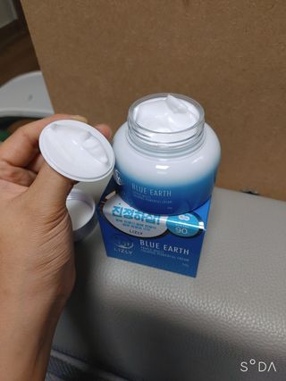 [리즐리] 블루어스 트리플 멀티 카밍 파워풀 크림 150g — 4점을 준 리뷰어가 2021년 10월 올린 사용 사진